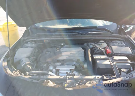 2020 Chevrolet Malibu Fwd Lt из США, поврежденный, VIN 1G1ZD5ST3LF125035